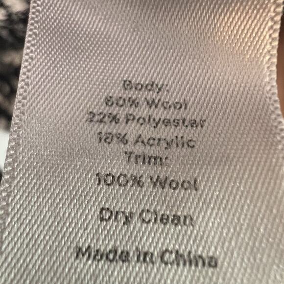 Talbots Womens Black White Wool Blend Snap Button Jacket geometric Petite Sz M - Picture 10 of 13